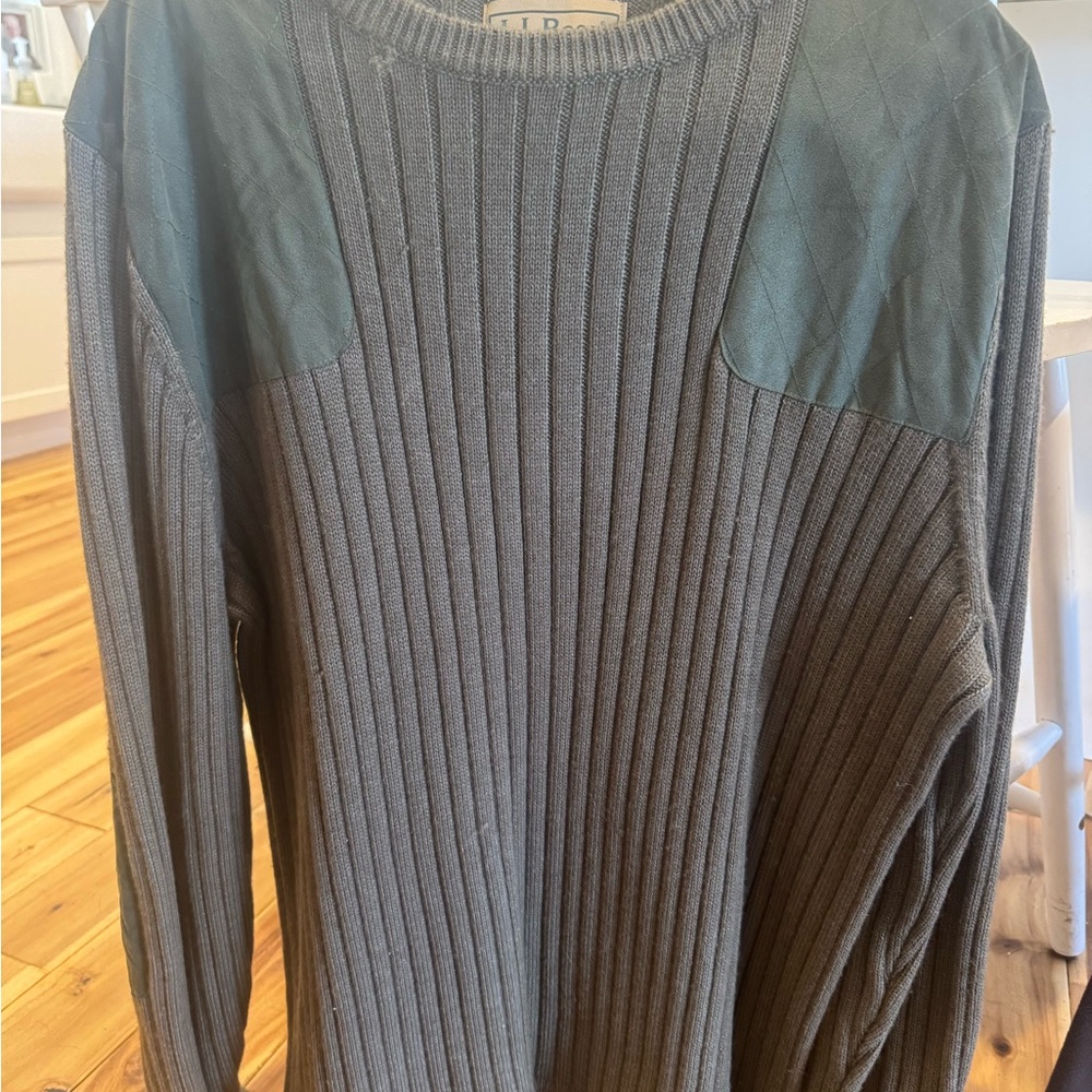 Men's Green Sweater